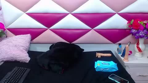 salmasanto online show from 01.07.25