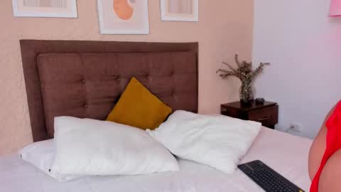 Snapshot of salo____ chatting on 01.18.26 Salo online show from 01.18.26