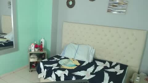 Isabel online show from 09.27.25