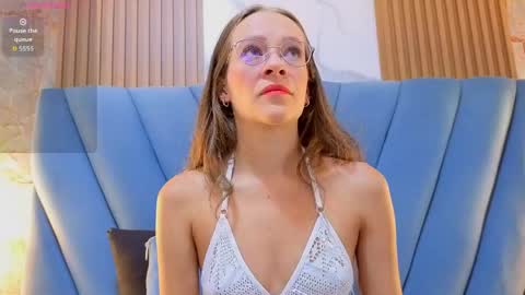 salome_cruxx online show from 05.05.26
