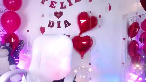 Snapshot of salome_drasin chatting on 02.18.25 salome_drasin online show from 02.18.25