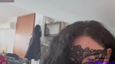 Snapshot of salomear chatting on 02.10.26 Salomea Ruiz online show from 02.10.26