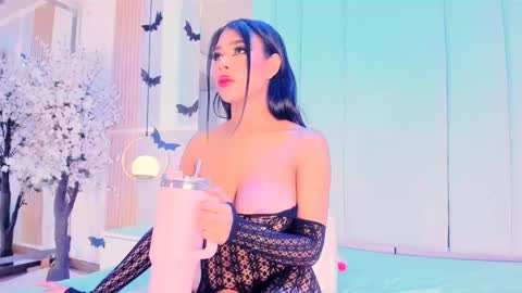  Salome benz online show from 11.03.25