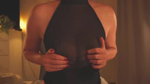 IsaBella-  online show from 05.07.26
