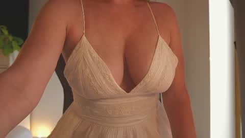 IsaBella-  online show from 06.15.26