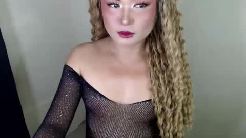 anasthasia online show from 10.13.25