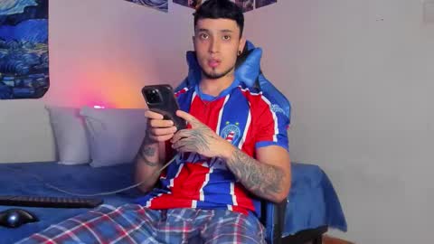 Snapshot of salvatore_dereck chatting on 01.10.26 online show from 01.10.26