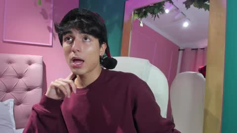 Snapshot of salvatore_monterey chatting on 12.17.24 salvatore online show from 12.17.24