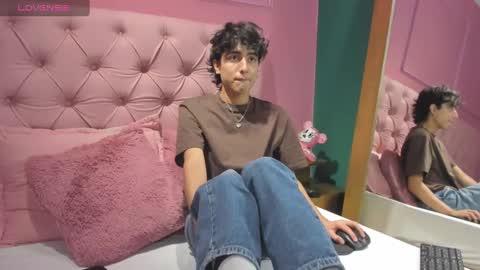 Snapshot of salvatore_monterey chatting on 01.14.25 salvatore online show from 01.14.25