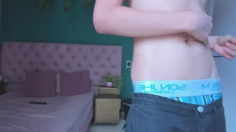 Snapshot of salvatore_monterey chatting on 04.14.26 salvatore online show from 04.14.26