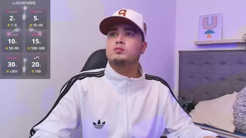 Snapshot of salvatore_muller chatting on 09.17.25 Salvatore online show from 09.17.25