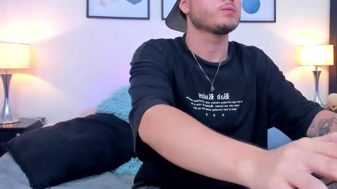 Snapshot of salvatore_muller chatting on 11.03.25 Salvatore online show from 11.03.25