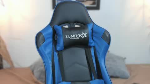 Snapshot of salvatore_romanoo chatting on 02.05.25 Salvatore online show from 02.05.25