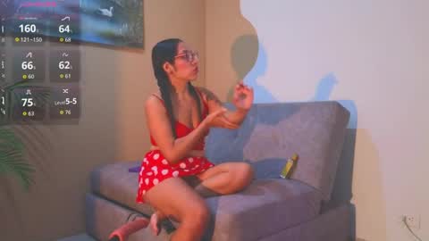 saly_moon1 online show from 04.03.26