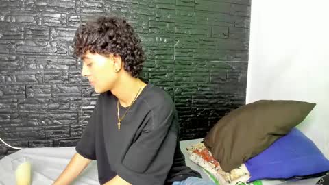 Snapshot of sam_369_ chatting on 03.04.25 sam_369_ online show from 03.04.25