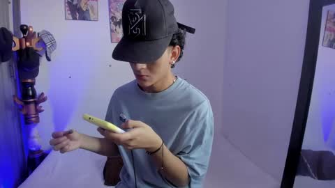 sam__cute online show from 01.15.25