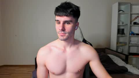 Snapshot of sam_huston18 chatting on 04.01.26 BACK IN 2 WEEKS online show from 04.01.26