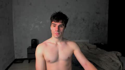 Snapshot of sam_huston18 chatting on 05.10.26 BACK IN 2 WEEKS online show from 05.10.26