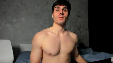 Snapshot of sam_huston18 chatting on 05.16.26 BACK IN 2 WEEKS online show from 05.16.26