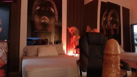 SAM MANSON online show from 04.30.26