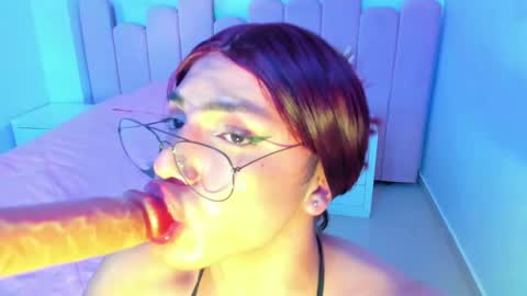 sam_naughty18 online show from 12.07.24