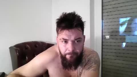 Snapshot of sam_papithebarber chatting on 12.04.25 sam_papithebarber online show from 12.04.25