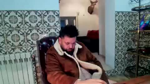 Snapshot of sam_papithebarber chatting on 12.23.25 sam_papithebarber online show from 12.23.25