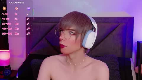 Snapshot of sam_russo chatting on 02.10.26 Sam online show from 02.10.26