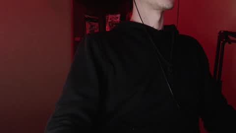 Snapshot of sam_skywalker chatting on 11.12.25 sam_skywalker online show from 11.12.25