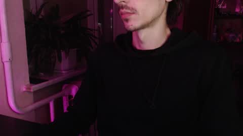 Snapshot of sam_skywalker chatting on 11.18.25 sam_skywalker online show from 11.18.25