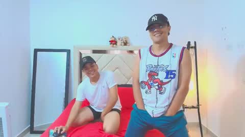 Snapshot of sam_tnt9 chatting on 11.11.25 sam_tnt9 online show from 11.11.25