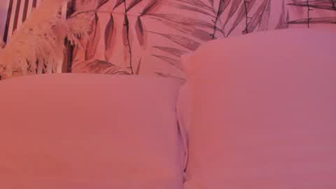 Snapshot of samaantha_white_ chatting on 12.22.25 Samaantha online show from 12.22.25