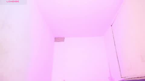 Snapshot of samanta__sweetx chatting on 06.22.26 Samanta Sweet online show from 06.22.26