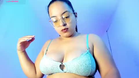 Snapshot of samanta__sweetx chatting on 06.24.26 Samanta Sweet online show from 06.24.26