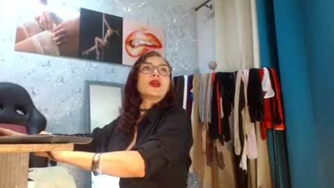 Snapshot of samanta_brownn_ chatting on 07.10.26 samanta online show from 07.10.26