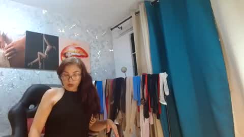 Snapshot of samanta_brownn_ chatting on 07.17.26 samanta online show from 07.17.26