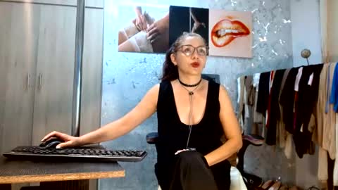 Snapshot of samanta_brownn_ chatting on 07.24.26 samanta online show from 07.24.26