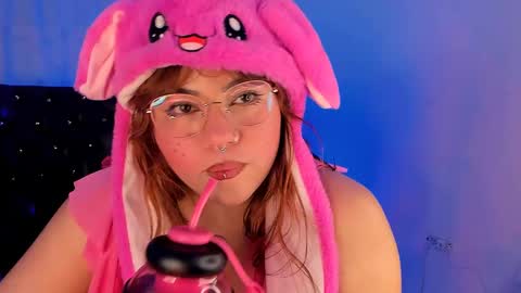 Snapshot of samanta_cutee1 chatting on 01.03.25 SAMANTA online show from 01.03.25