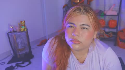 Snapshot of samanta_cutee1 chatting on 10.19.25 SAMANTA online show from 10.19.25