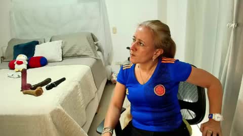 Snapshot of samanta_stone69 chatting on 06.02.26 Samanta Stone online show from 06.02.26