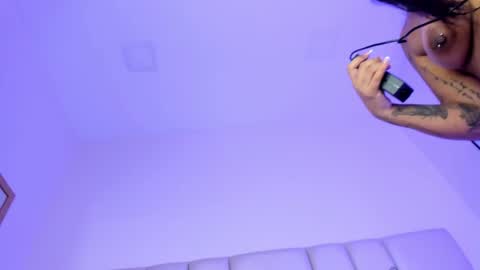 SAMANTA  online show from 12.04.25