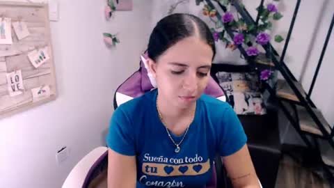 Snapshot of samantha2girl chatting on 06.22.26 samantha online show from 06.22.26