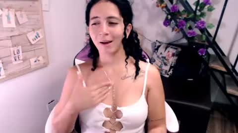 Snapshot of samantha2girl chatting on 07.30.26 samantha online show from 07.30.26