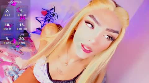 samantha_duke66 online show from 12.10.24