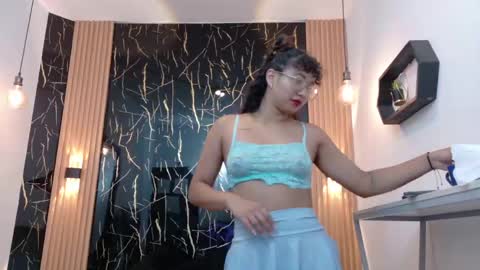    online show from 06.04.26