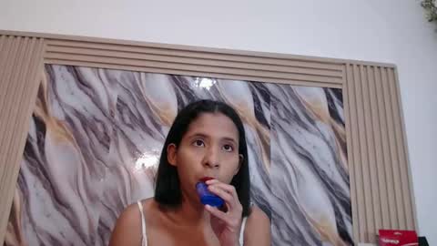 lizzy online show from 11.22.25