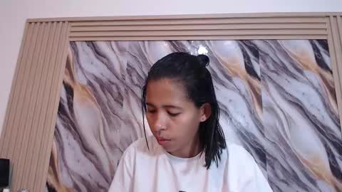 Snapshot of samantha_fox_squirt chatting on 01.13.26 lizzy online show from 01.13.26