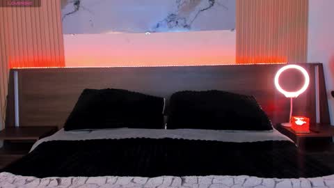 Snapshot of samantha_moons chatting on 03.15.26 samantha_moons online show from 03.15.26