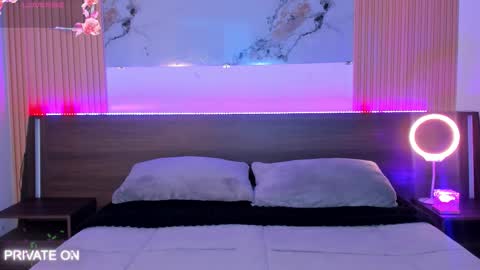 Snapshot of samantha_moons chatting on 03.17.26 samantha_moons online show from 03.17.26