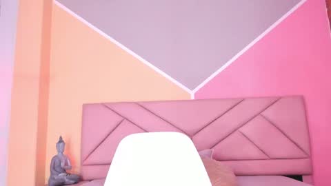 Snapshot of samantha_stan chatting on 12.18.24 Sami online show from 12.18.24